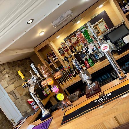 Cross Hands Hotel Llanybyther Esterno foto