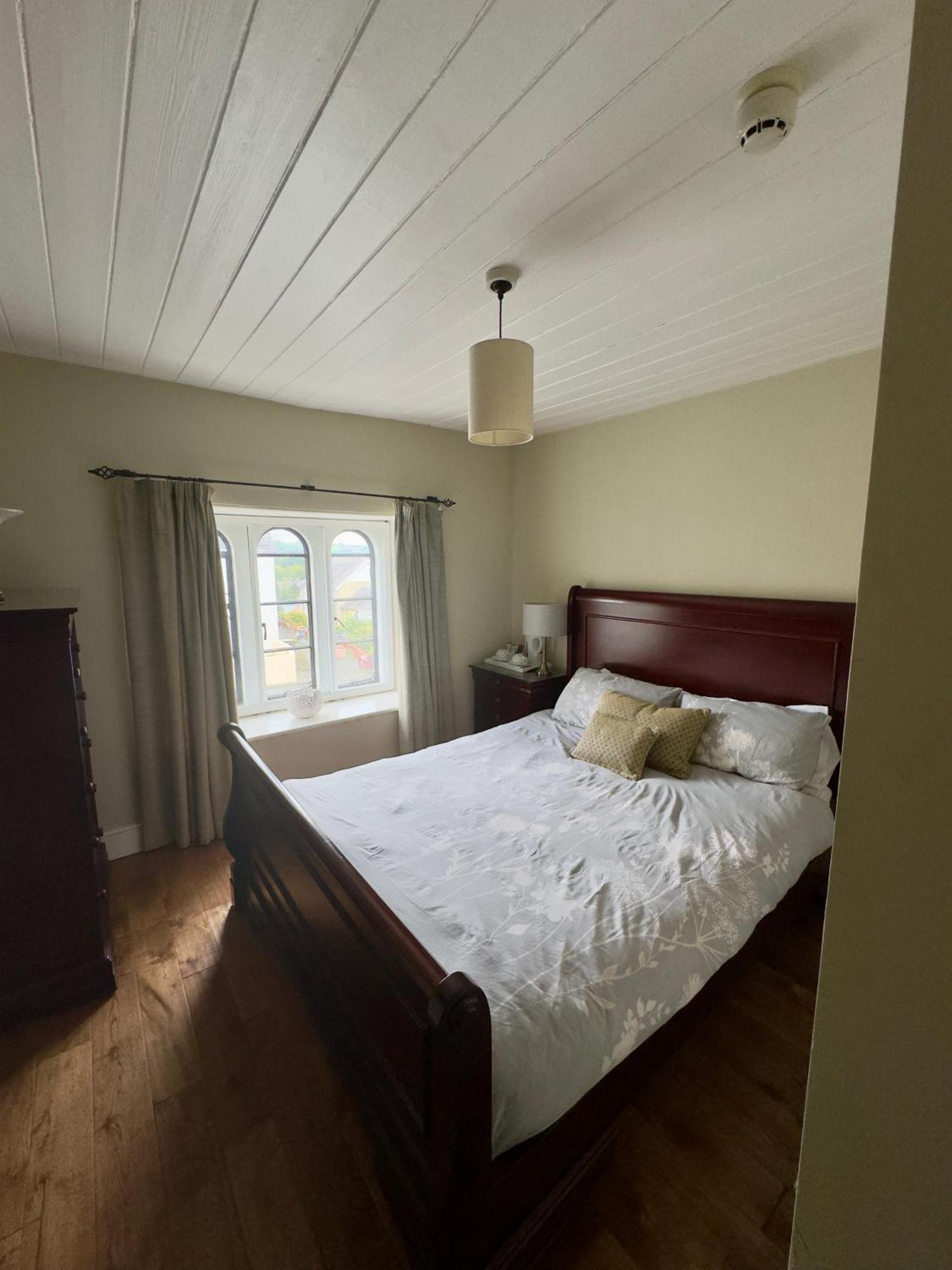 Cross Hands Hotel Llanybyther Esterno foto